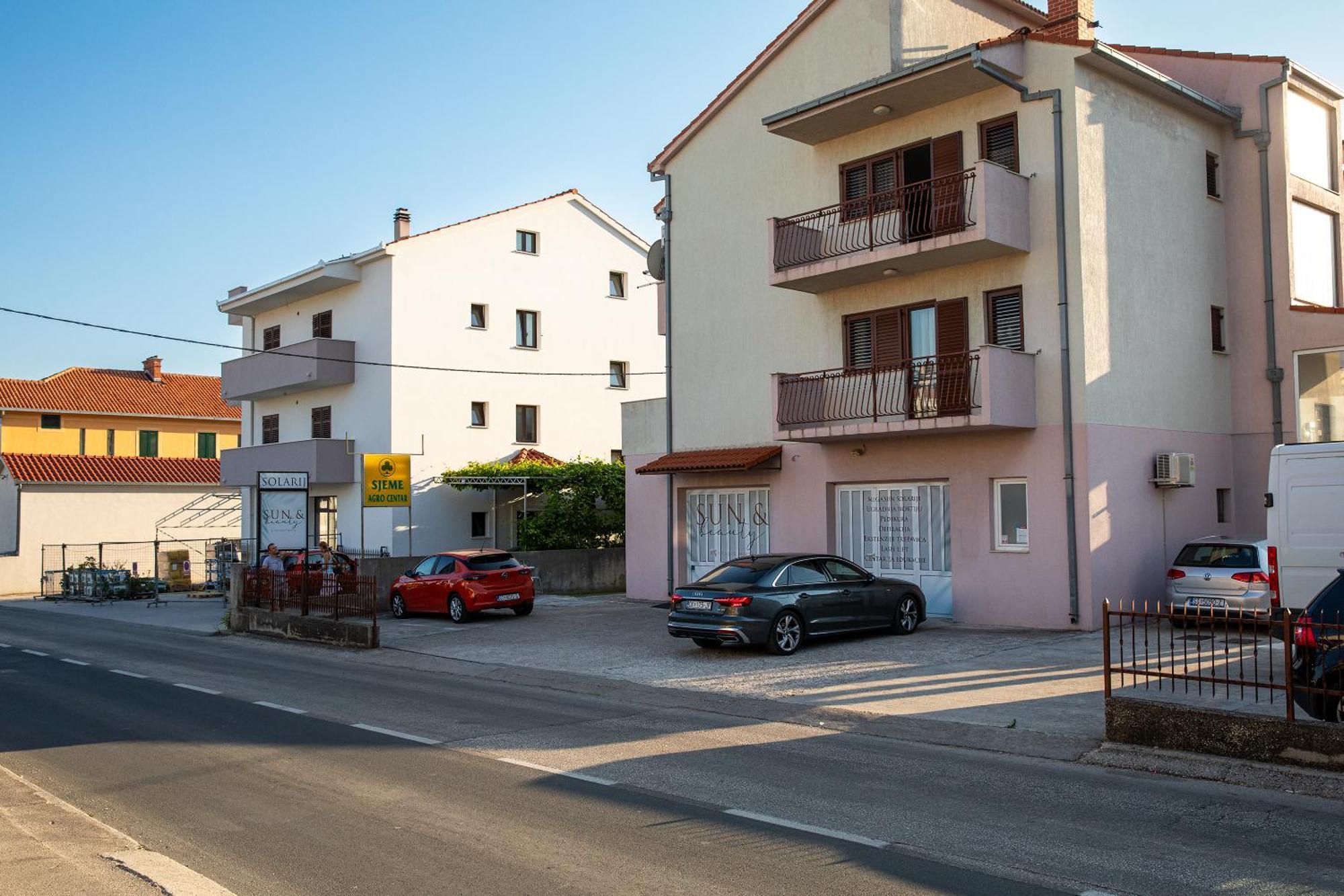 Apartman Dugec Kaštela Exterior foto