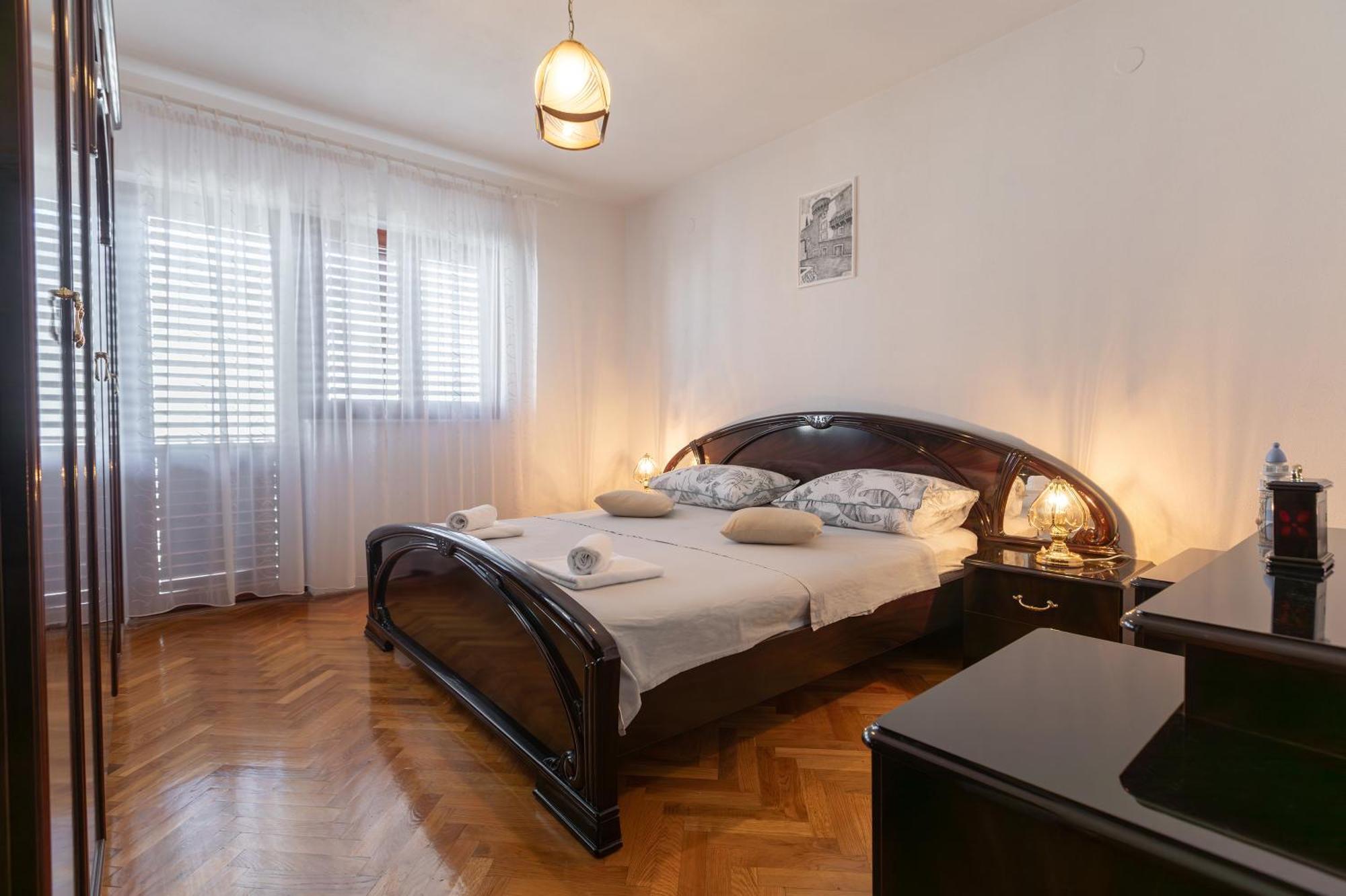 Apartman Dugec Kaštela Exterior foto